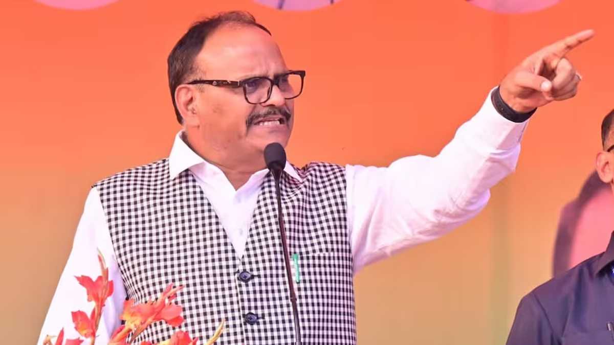 मुसलमानों की हालत बिरयानी के तेज पत्ते जैसी हो गई है : ब्रजेश पाठक